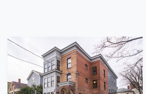 Central Square Condo | Luxury in the city. Parking. Walk to MIT and Harvard, now booking summer 2025