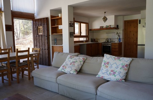 Valderrobres House | Luxury in the mountains - with a crystal-clear lake