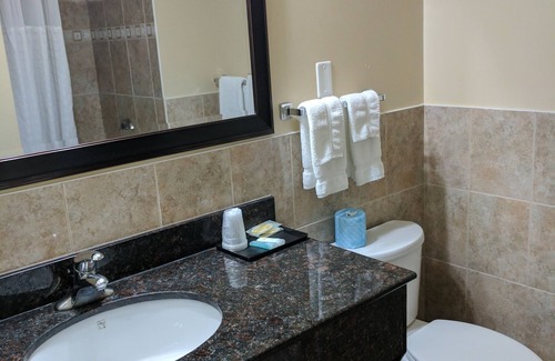 Collingwood Hotel | Luxury Inn
