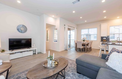 Cypress Village House | Luxury Irvine Villa 3 Bedroom 4 Bath