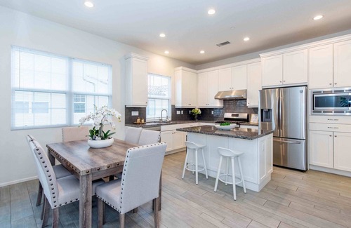 Cypress Village House | Luxury Irvine Villa 3 Bedroom 4 Bath