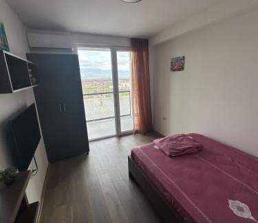Skopje Apartment | Luxury Jacuzzi Apartment City View Free Parking