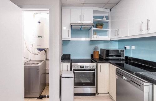 Dubai Marina Apartment | Luxury JBR - Marina View - Beach Resorts Access