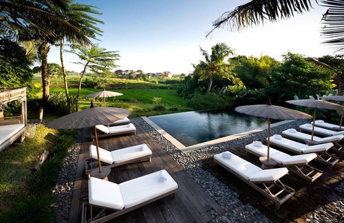 Babakan Cottage | Luxury Joglo House in Canggu Resort