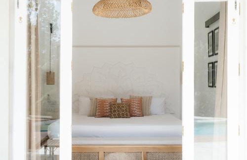 Kathaluwa Villa | Luxury Jungle Villa with an Infinity Pool, Yoga Shala and Gym