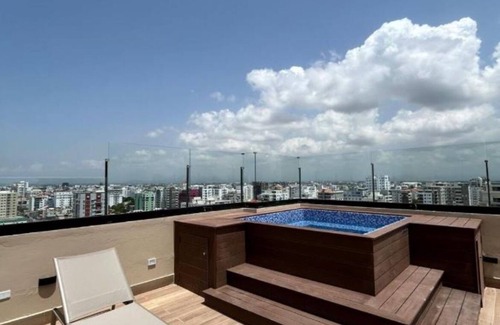 Punta Cana Apartment | luxury king bed bedroom's with Pool, GYM, playground in heart of Santo Domingo