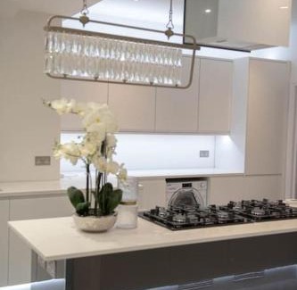 Lewisham House | Luxury Kingsize Room in London