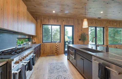 Mayhew House | Luxury Lake Norman Retreat - Modern Design, Expansive Spaces & Stunning Views