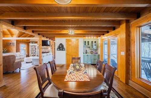 Reed Creek House | Luxury Lakefront Estate, Private Dock