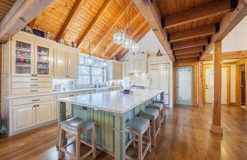 Reed Creek House | Luxury Lakefront Estate, Private Dock