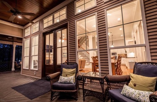 Eatonton House | Luxury Lakefront Getaway on Beautiful Lake Sinclair