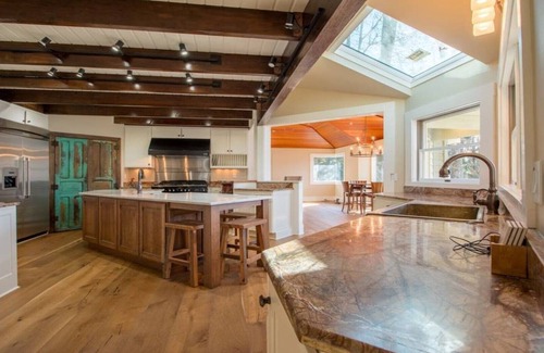 Lake Toxaway House | Luxury Lakefront Home, Fireplaces, Boathouse, Spectacular Views of the Mountains