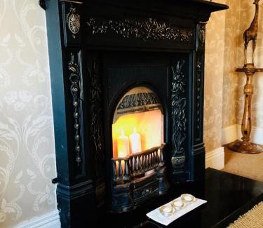 Enniskillen Villa | Luxury Lakeside Living Broadview 1 Georgian House