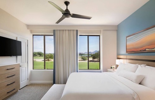 Kierland Resort | Luxury larger 1 bedroom premium villa with Full Resort Access