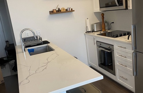 Ottawa Division Condo | Luxury Living, Little ItalynFANTASTIC VIEW of the Gatineau Hills and the city