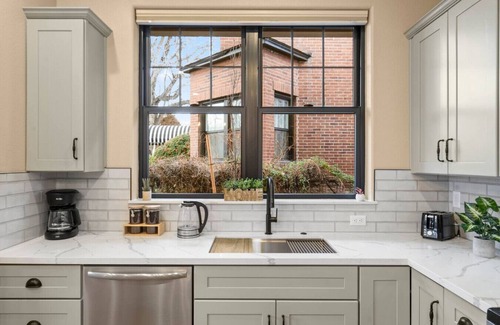 Midtown Apartment | Luxury Living Modern Midtown Ensuite Baths & Patio