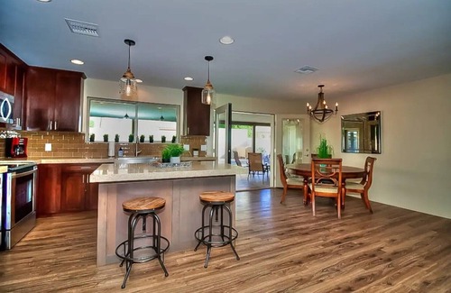 Yuma House | Luxury Living!
