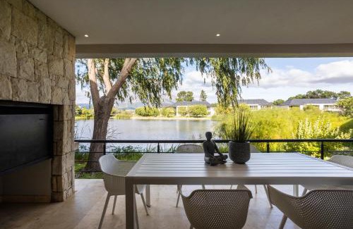 Cape Winelands House | Luxury Lodge 5F, Pearl Valley Golf Estate