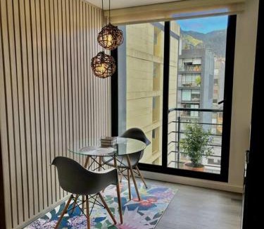 Antiguo Country Apartment | Luxury loft en el Parque Virrey