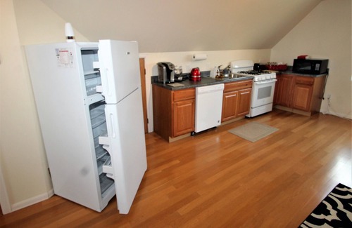 Uniontown Apartment | Luxury Loft minutes from Laurel Highlands