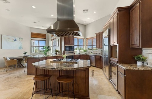 Pinnacle Peak House | Luxury Mansion, Sleeps 24 - Resort Yard with Pool, Spa, Game Room, Theater