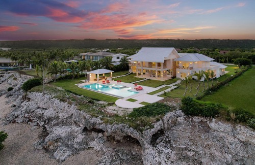 Punta Cana House | Luxury Mansion with 6 bedrooms