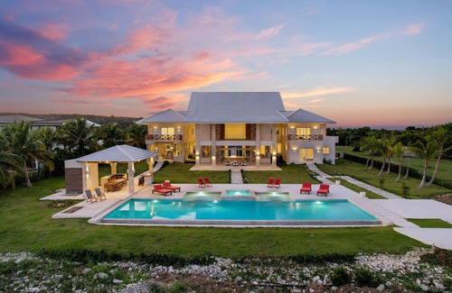 Punta Cana House | Luxury Mansion with 6 bedrooms