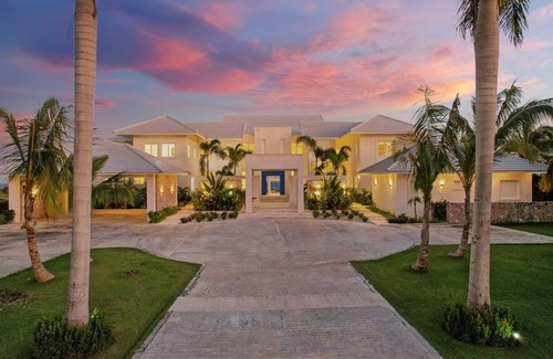 Punta Cana House | Luxury Mansion with 6 bedrooms