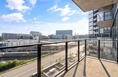 Westside Condo | Luxury Midtown Getaway - Couple Friendly