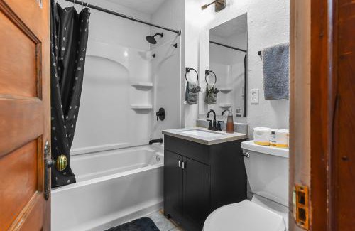Midtown House | Luxury Midtown Home with Historic Charm