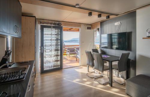 Klenovica Apartment | Luxury Mobile home Zuzu Klenovica