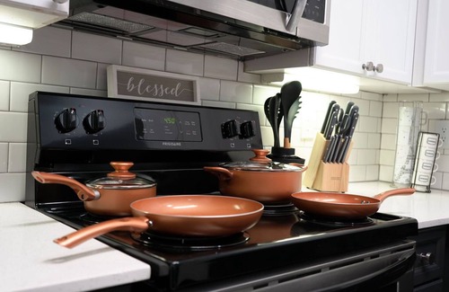 Westside Apartment | Luxury Modern Apartment In Atlanta wFree Parking