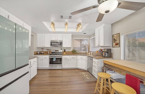 North Las Vegas House | Luxury modern home in a safe family neighborhood, 5 minute walk to the park