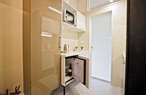 Bacvice Apartment | Luxury Modern Home With Amazing Shower On The Beach Close To Diocletian Palace