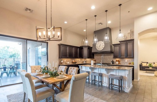 Queen Creek House | Luxury Monthly Escape: Heated Pool, Spa & Golf