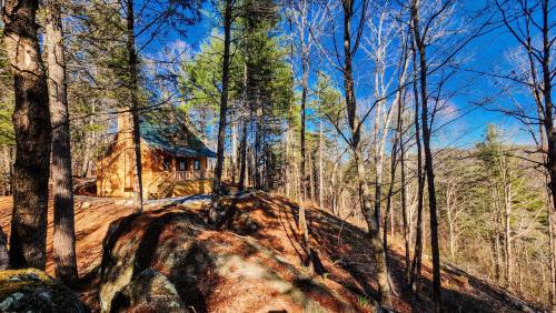 Marshall House | Luxury Mountain View Cabin Near Asheville NC
