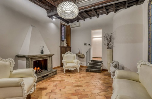 Rione V Ponte House | Luxury Navona
