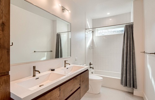 Baker House | Luxury near Downtown Denver