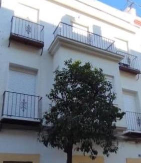 Cercadilla-Medina Azahara Apartment | Luxury new 6 pax apart Downtown.
