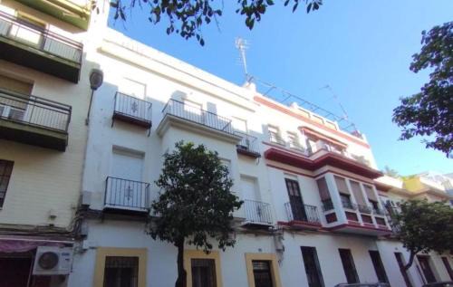 Cercadilla-Medina Azahara Apartment | Luxury new 6 pax apart Downtown.