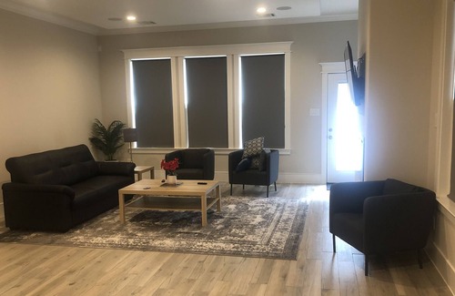Garden Oaks House | Luxury New Home Near Galleria
