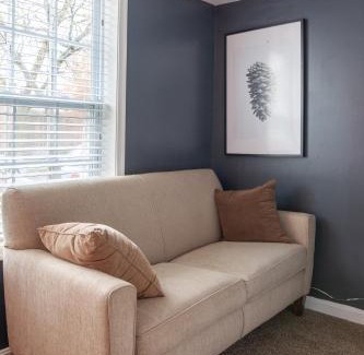 Northeast Bed & Breakfast | Luxury & Nice Private Room in DC