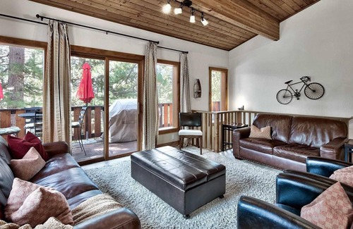 Incline Village Ski Chalet | Luxury North Lake Tahoe Incline Village Ski Chalet