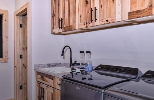 Eagle River House | Luxury northwoods lakeside getaway perfect for groups