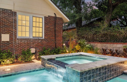 San Marco House | Luxury Oasis: Heated Pool, Spa, Hot Tub & Grill Patio