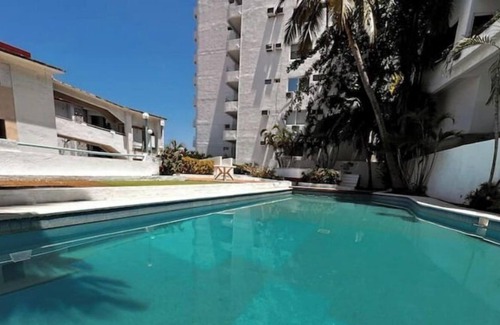 Club Deportivo House | Luxury Oasis in Acapulco