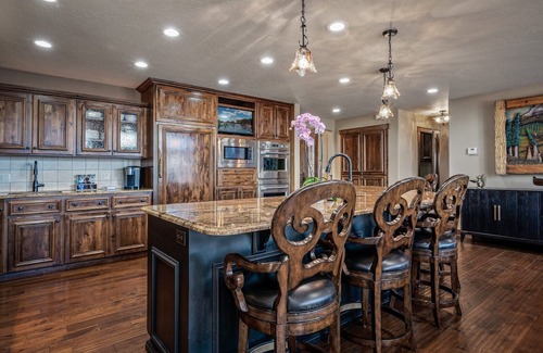 Coeur d'Alene Villa | Luxury Oasis w Panoramic Lake Views, Lg Deck & Spa