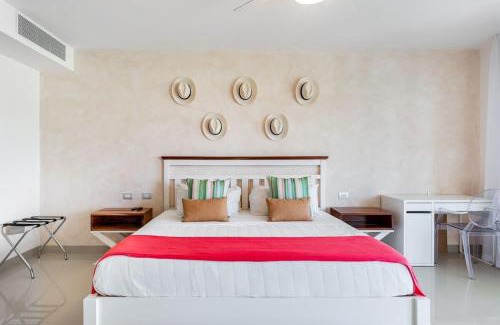 Puerto Juarez Apartment | Luxury Ocean view condo in Mareazul Beach front - Almajuma House