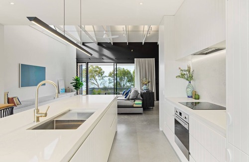 Point Vernon House | Luxury ocean view beach house