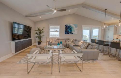 Marineland Acres House | Luxury Ocean View Home with Pool & Spa steps to the beach fenced yard